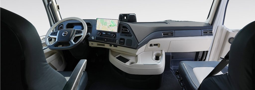 نمای داخلی و کابین مدرن کشنده بایک X9 560