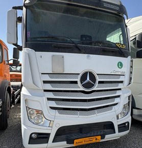 کشنده بنز آکتروس 1848